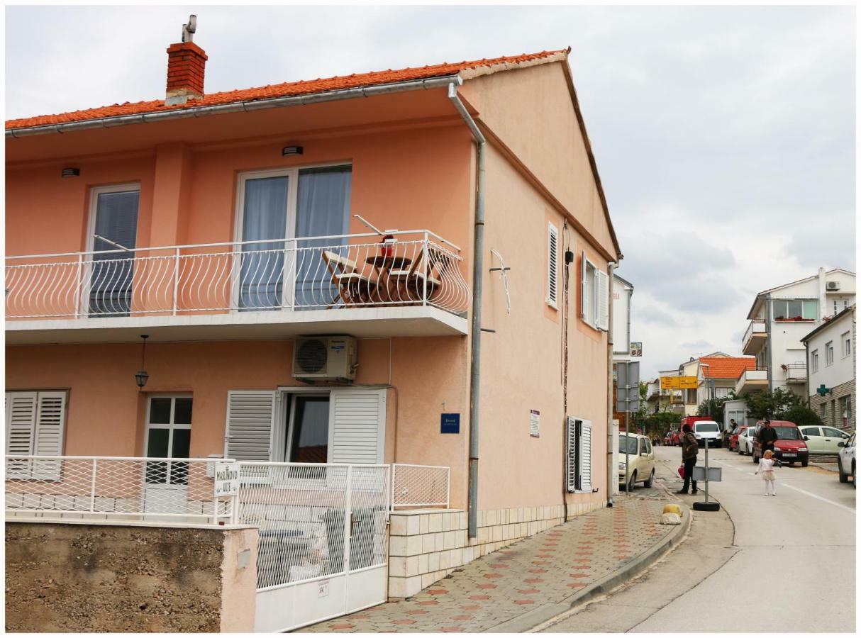 Apartman Loretta Primošten Екстериор снимка