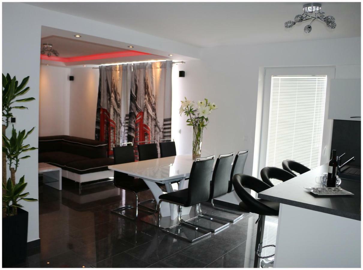 Apartman Loretta Primošten Екстериор снимка