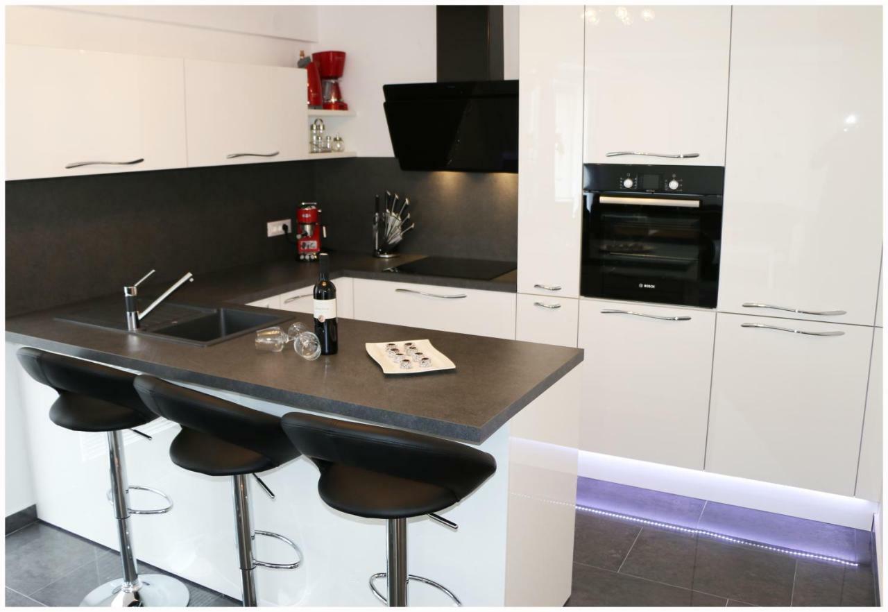 Apartman Loretta Primošten Екстериор снимка